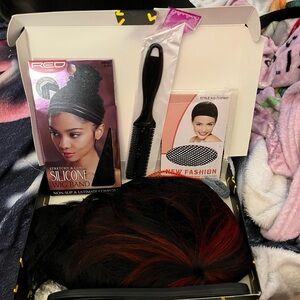 Red Silicone Wig Band with Black Comb